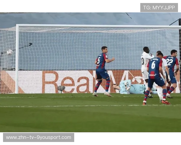 西甲焦点比赛，精彩射门与神级扑救交相辉映，西甲专题